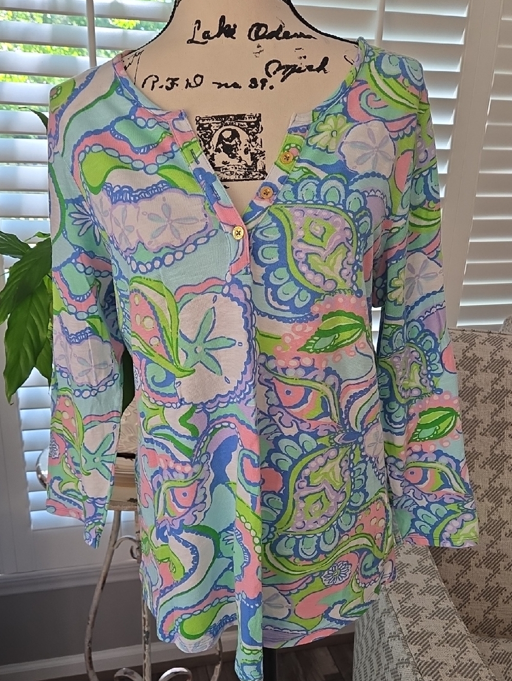 Lilly Pulitzer Pastel Paisley Henley Tunic Top - Blue, Pink & Green